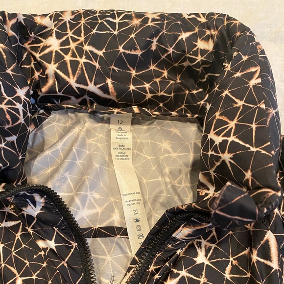 Lululemon Like New Miss Misty II Star Crushed Running Jacket Size 12 - Picture 7 of 9
